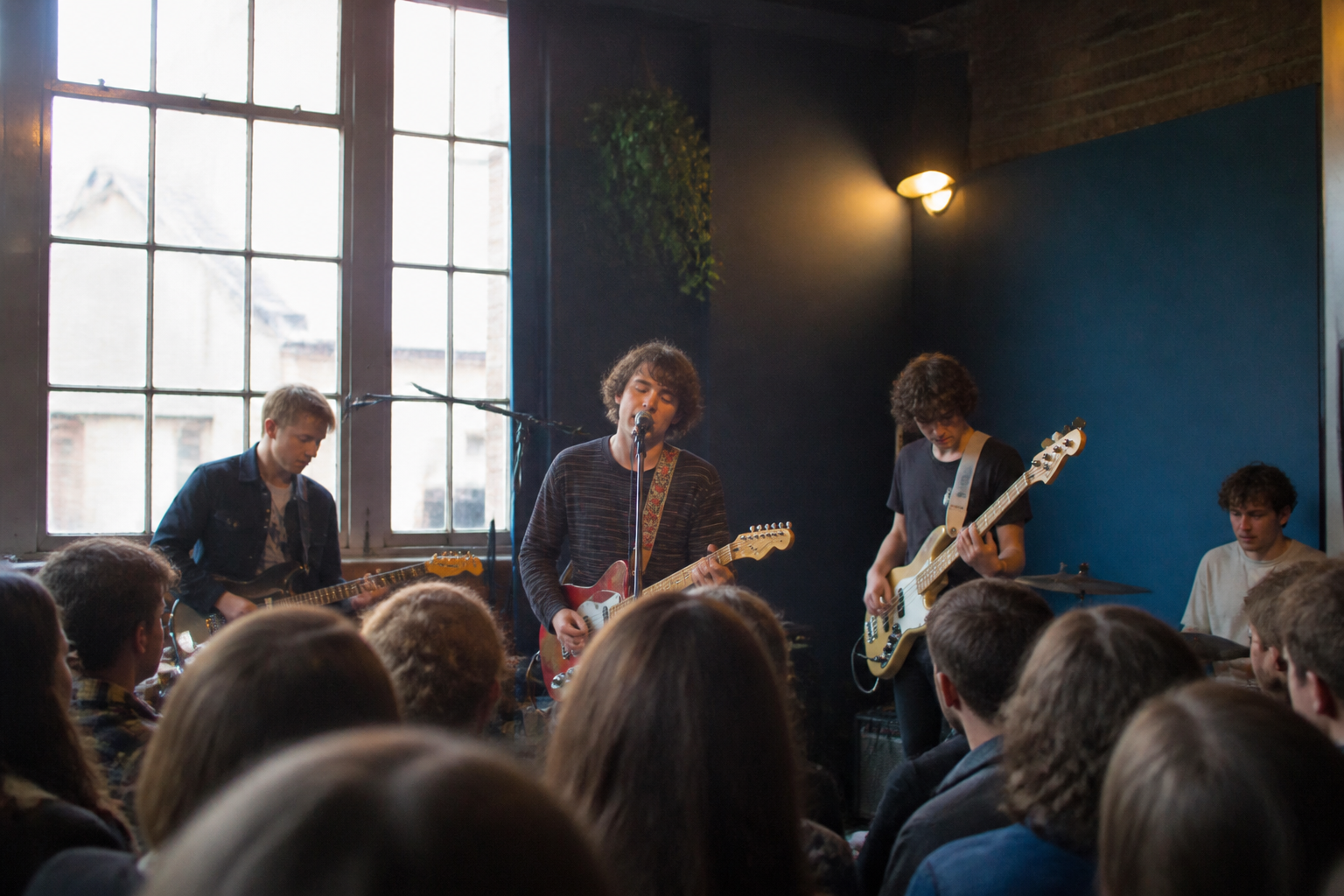 Live optreden alternatieve rock